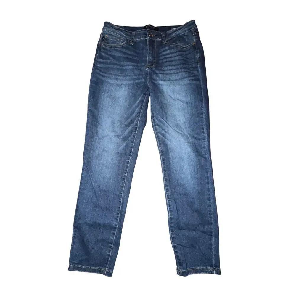 Judy Blue Angie Ankle Jeans Women's Size 30 Dark Blue Wash Relaxed Fit Mid Rise